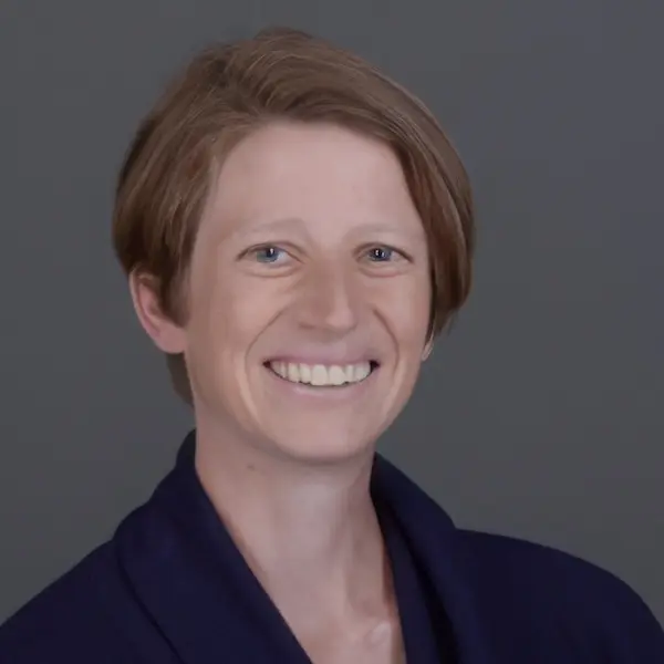 Dr. Katharine Polasek headshot