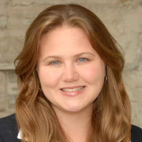 Dr. Nicole L. Snyder headshot